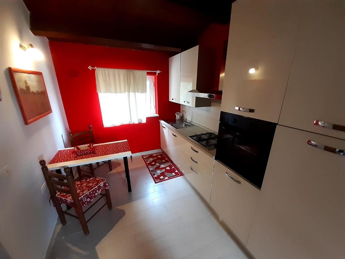 Casale Angela Apartment Torrevecchia Teatina Exterior photo